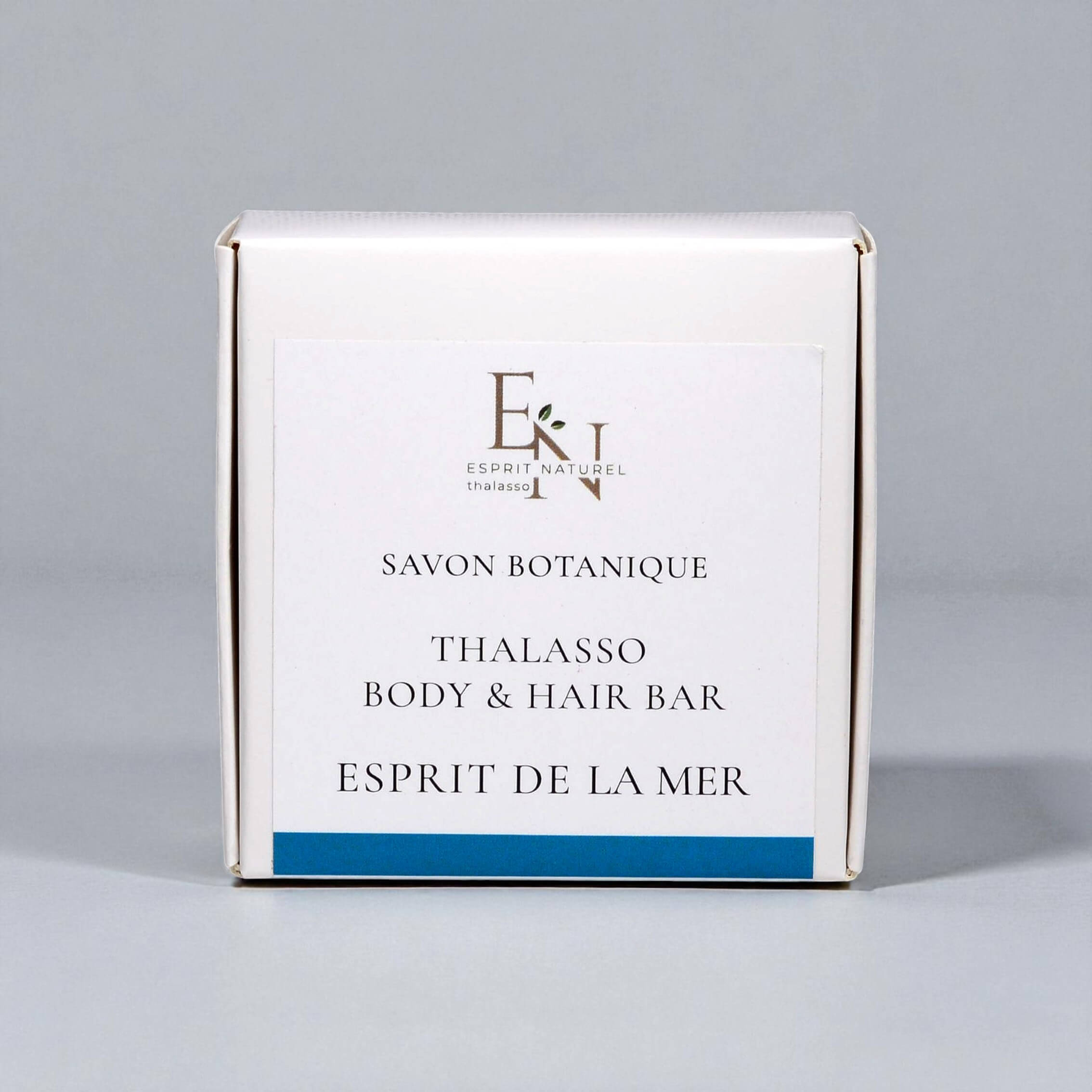 Esprit de la Mer Thalasso Body & Hair Bar in weißer Verpackung mit blauem Akzent – vegane, palmölfreie Naturseife für Körper und Haare.