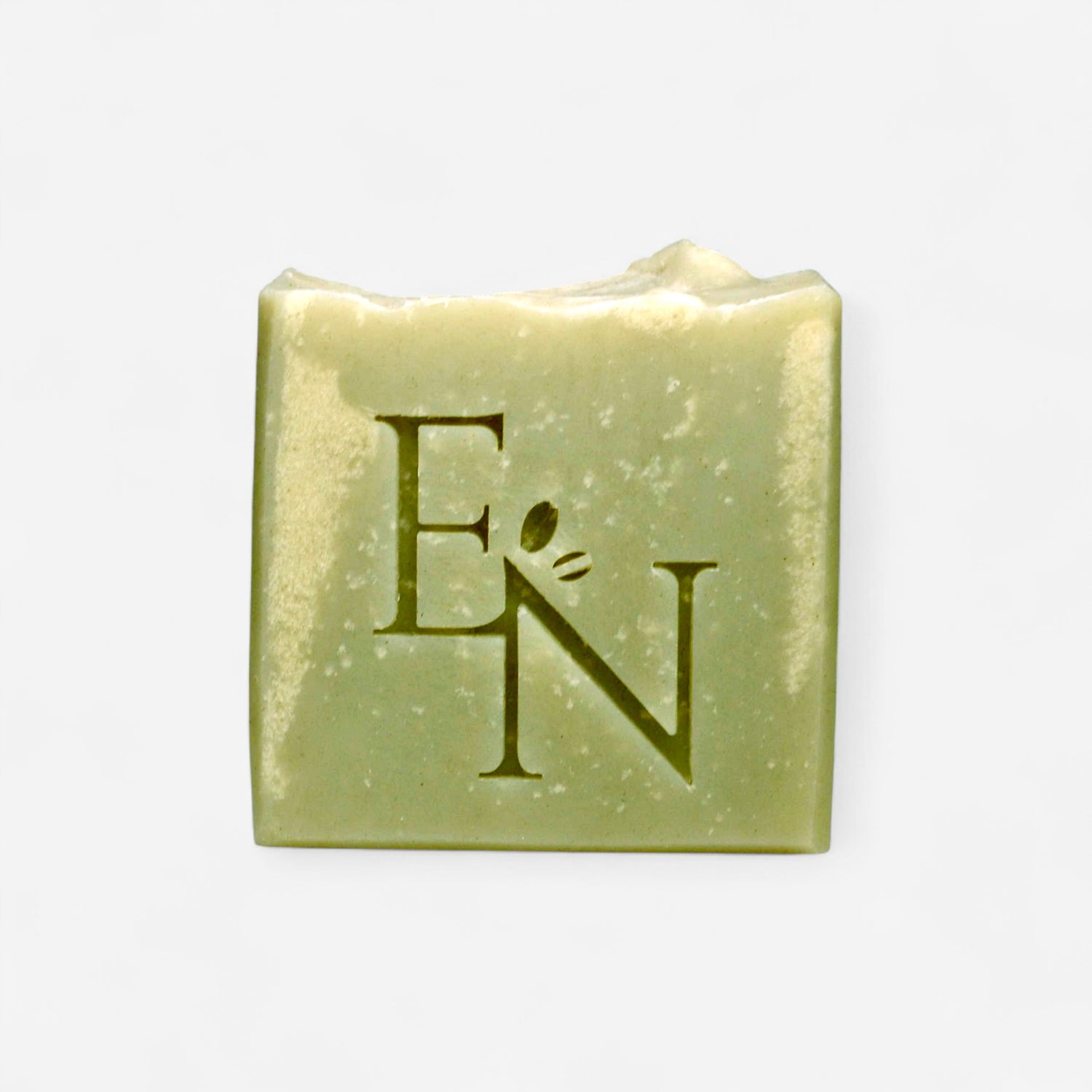 Freigestellte Esprit de Forêt Noir Seife mit Edeltanne und Rosmarin, vegane palmölfreie Thalasso-Seife